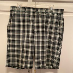 Louis Ralphel Golf Flat Front Shorts GreenPlaid Men’s Size 34